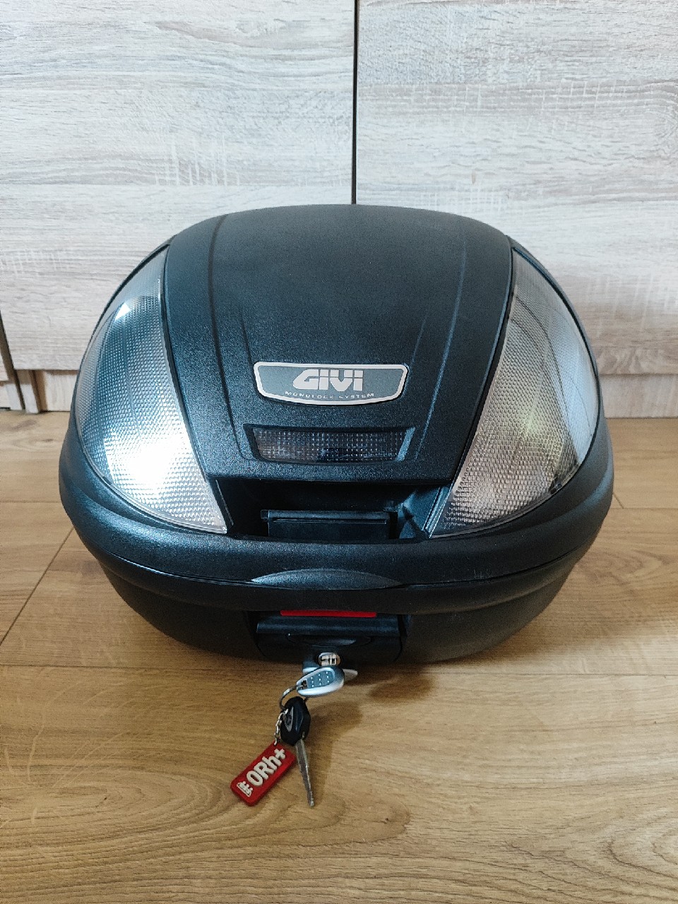 КОФР GIVI E370 TECH MONOLOCK ЦІЛИЙ КОМПЛЕКТ 