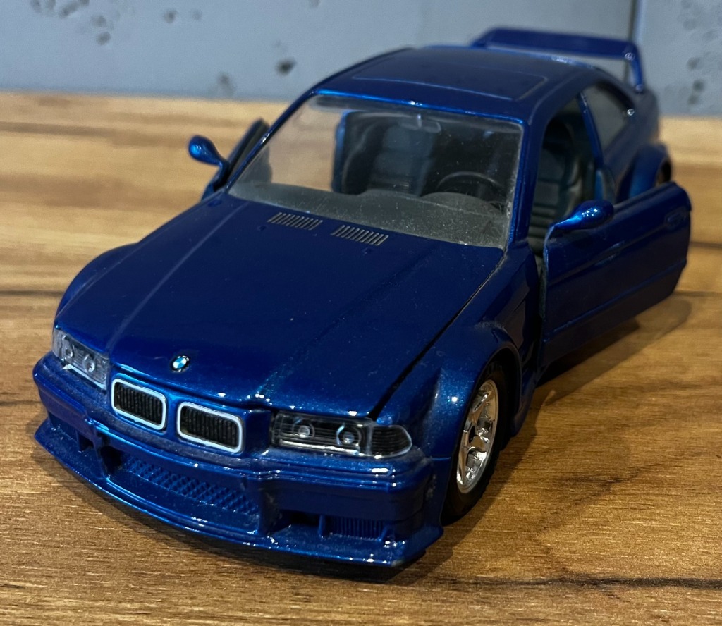 Bmw e36 bburago