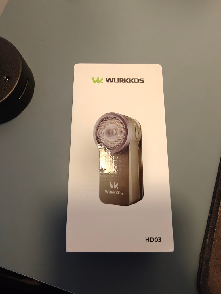 POMARANCZOWA ЛІХТАРИК WURKKOS HD03 ПОТУЖНОСТІ 680LM, 3 ШЕСТЕРНІ (SPOT/FLOOD/RGB) 