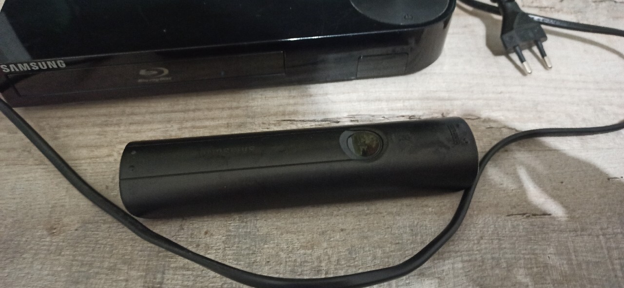 Odtwarzacz BluRay Samsung BDF5100 YouTube Zabrze Kup teraz na