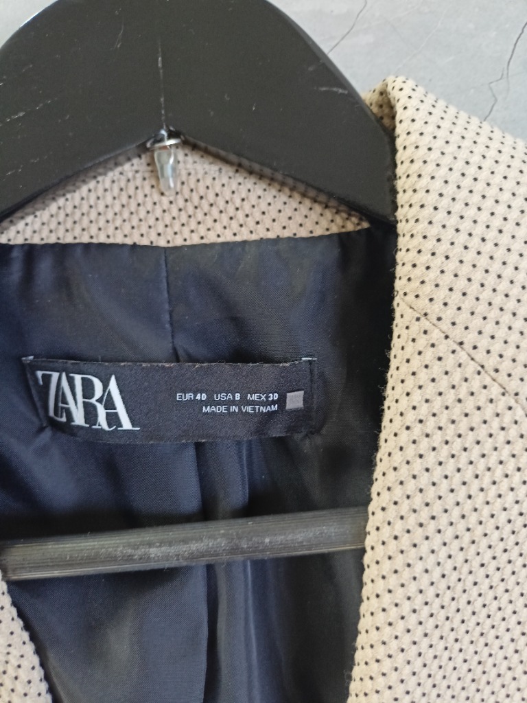 Zestaw ubrań, buty, torebki. H&M, Zara, Medicine. Gwoźnica Górna