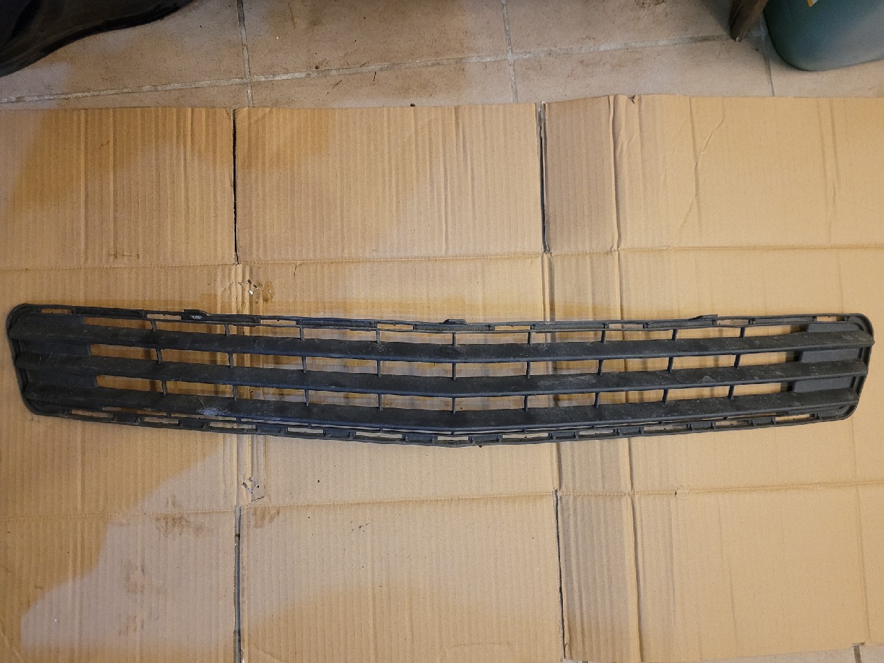 РЕШІТКА БАМПЕРА MERCEDES W 204 A2048850023 