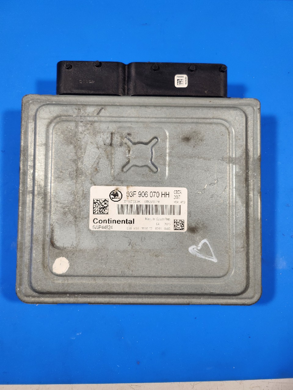 БЛОК КЕРУВАННЯ SKODA 03F906070HH CONTINENTAL 5WP44824 