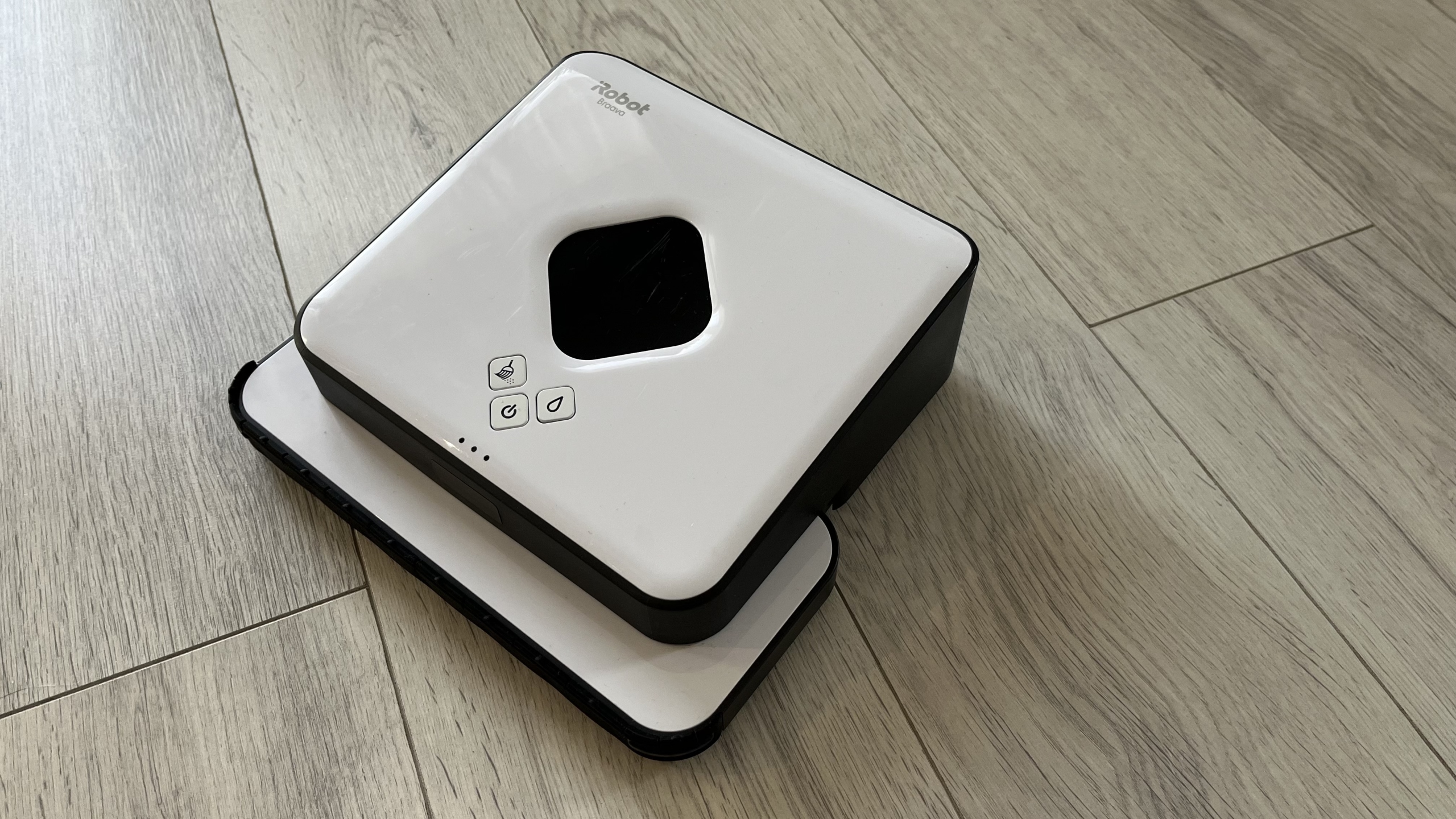 iRobot Braava 390t robot mopujący podłogę 