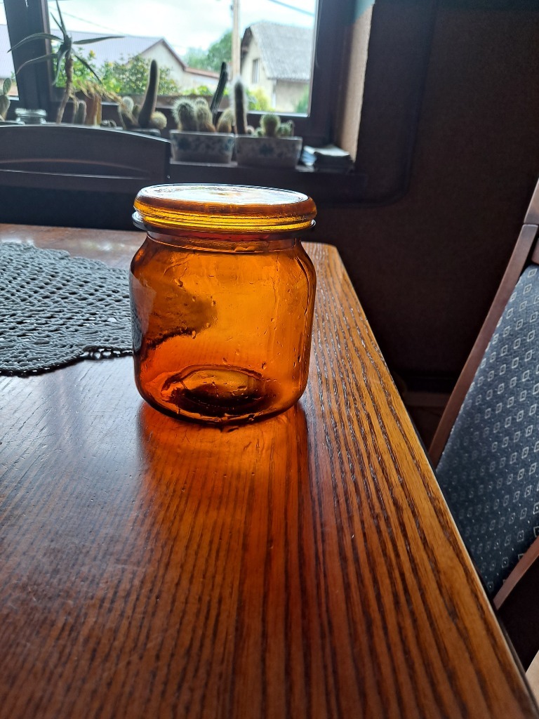 Sloiki wek z brazowego szkla | Włodzienin | Kup teraz na Allegro Lokalnie