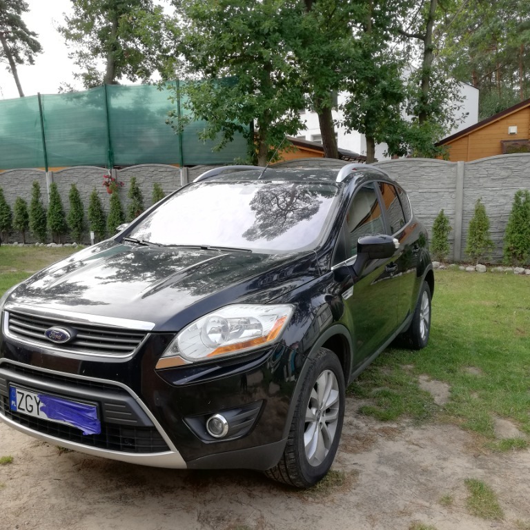 FORD Kuga 2.0 TDCI Titanium 4 X 4 rok prod.2010 Cena