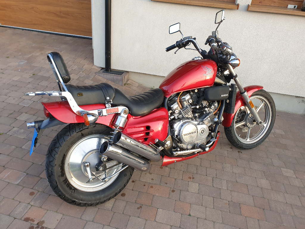 Honda vf super magna deals