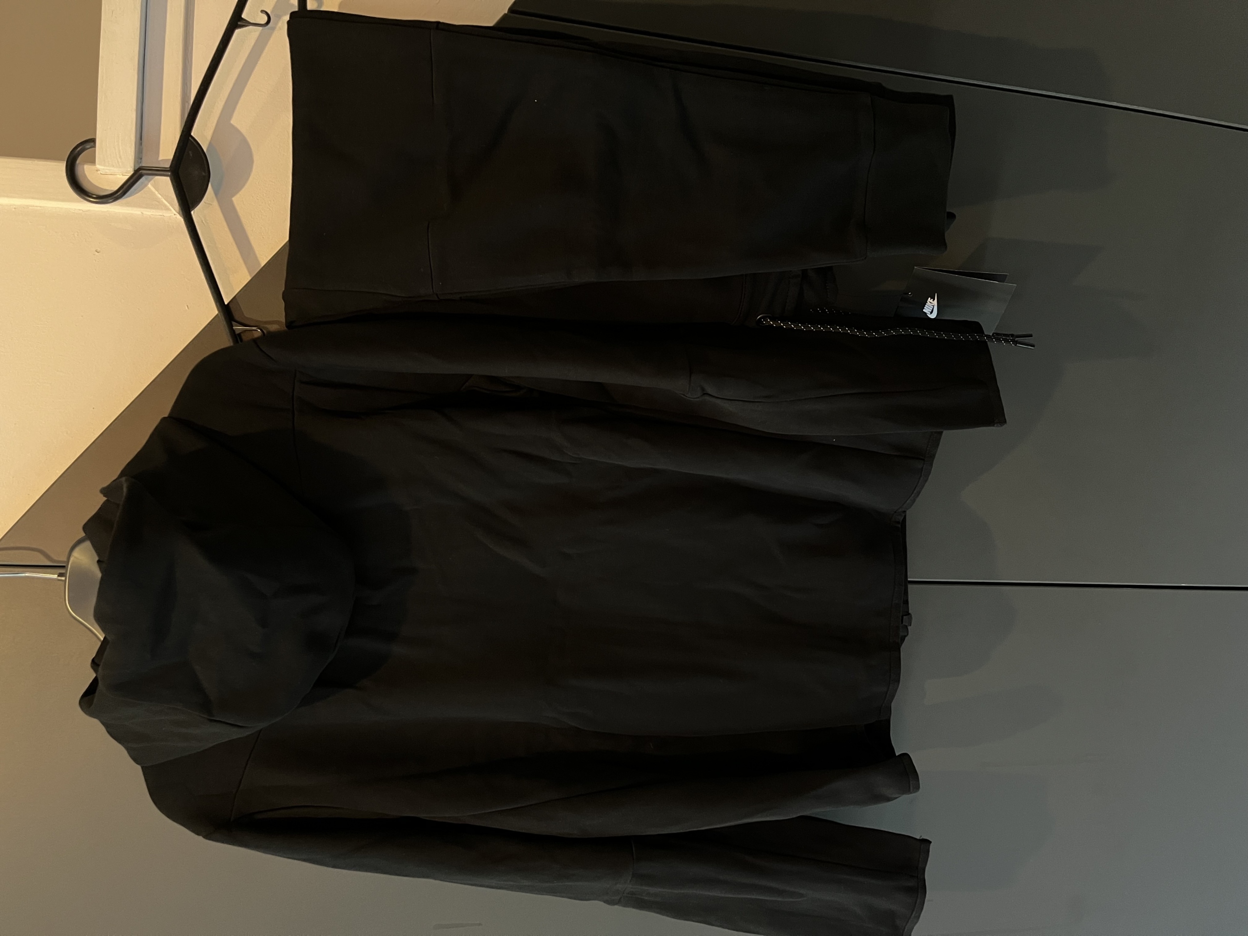 Nike Tech Fleece roz.S czarny bluza i spodnie Słupsk Kup teraz na Allegro Lokalnie