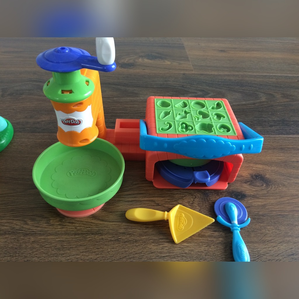 3 zestawy Playdoh + dodatki Lublin Kup teraz na Allegro Lokalnie