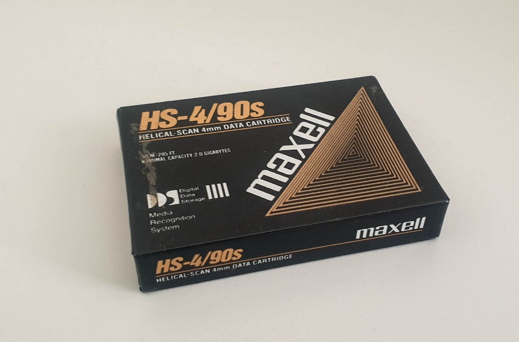 その他 HS-4/90S(D) DATA CARTRIDGE 90M/2G DDS1 その他 HS-4/90S(D) DATA CARTRIDGE 90M/2G DDS1 Amazon.com: Maxell