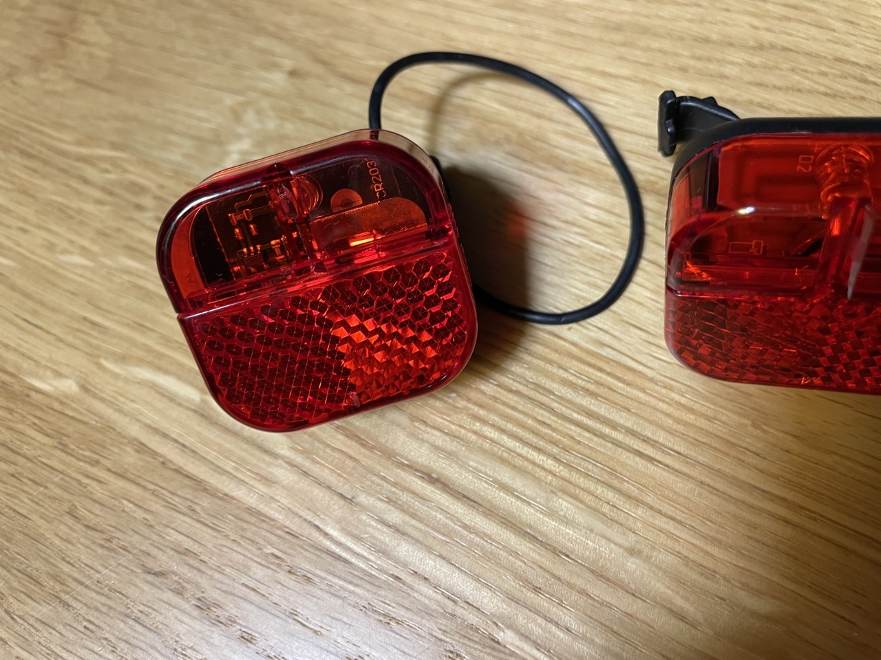 Lampka rowerowa tylna z odblaskiem AXA Visto Warszawa Kup teraz na