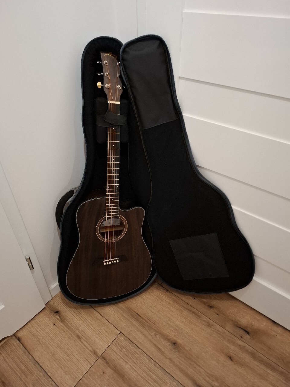 Gitara akustyczna - Allegro Lokalnie