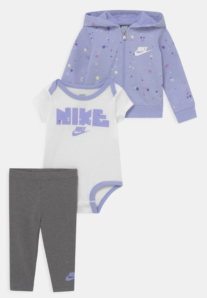 Nike Sportswear SET - Dres niemowlęcy 62/68 | Luzino | teraz na Allegro Lokalnie