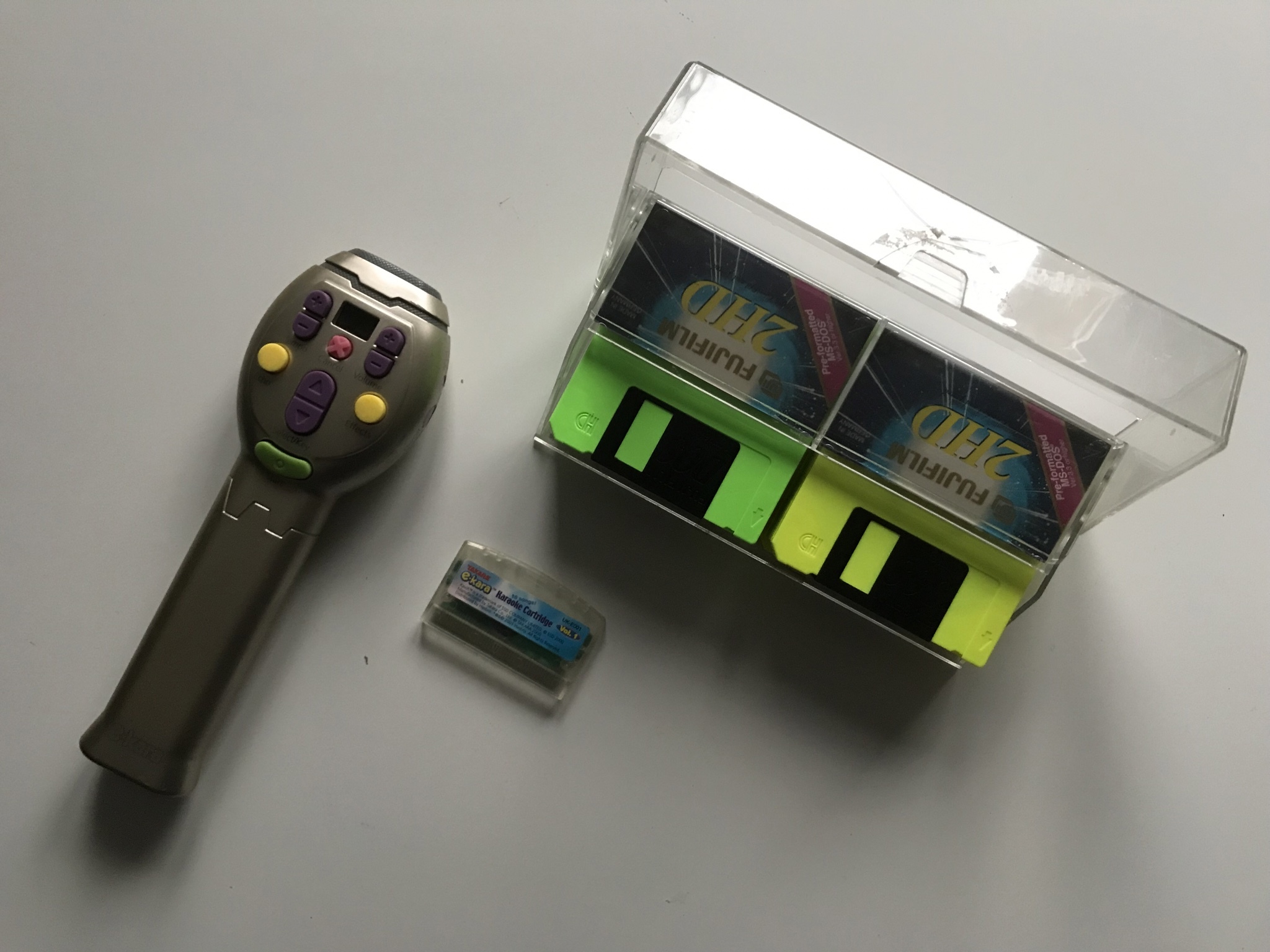 Retro EKara + Karaoke Cartridge + Dyskietki Płoty Licytacja na