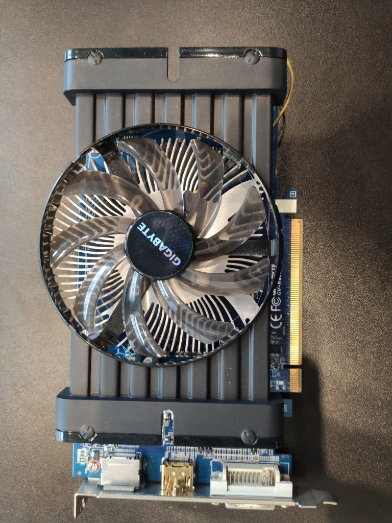 Karta graficzna Gigabyte ATI Radeon 6770 HD 1 GB | łódź | Kup teraz na ...