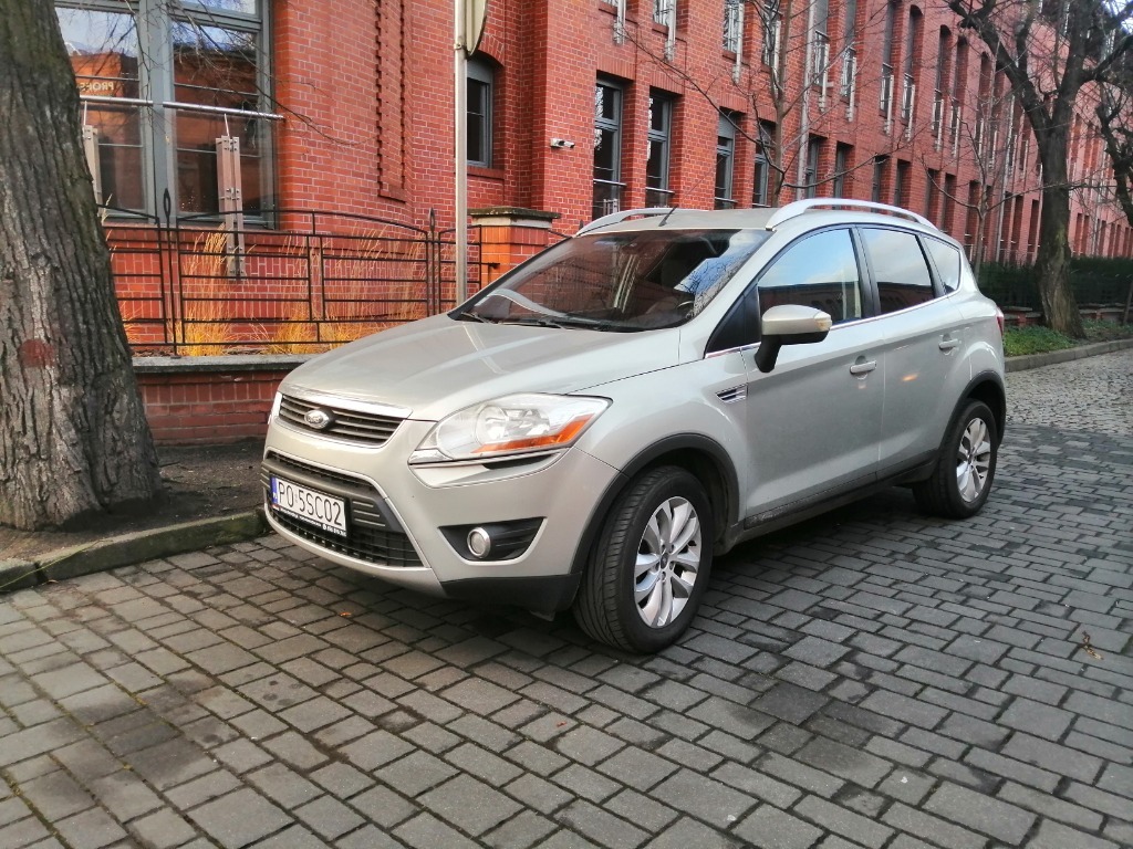 Ford Kuga 2.0 Titanium Cena 28400,00 zł Poznań