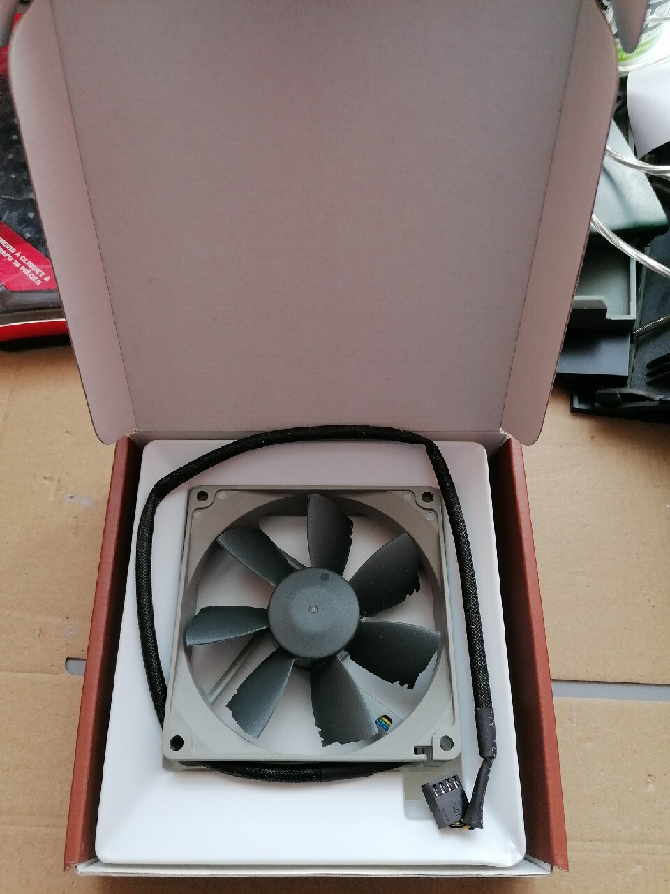 Ventilateur Noctua NF-B9 Redux-1600 PWM - 92mm - Gris - Haute Performance Silencieuse