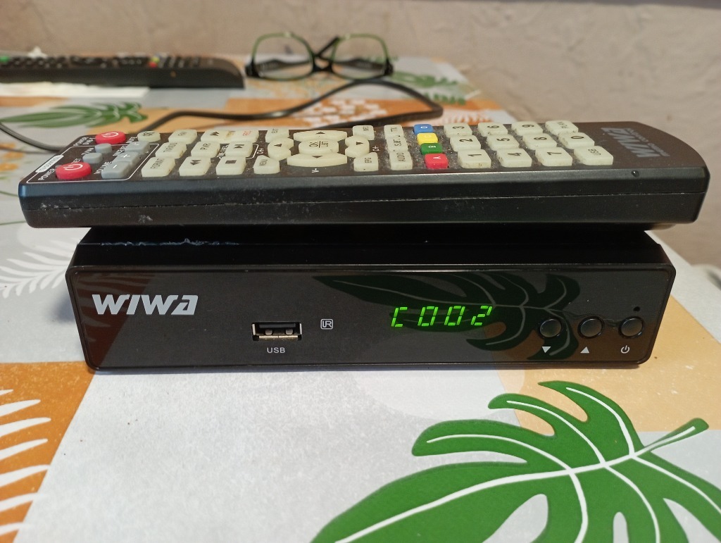 Tuner dvbt2 z pilotem Mrągowo Kup teraz na Allegro Lokalnie