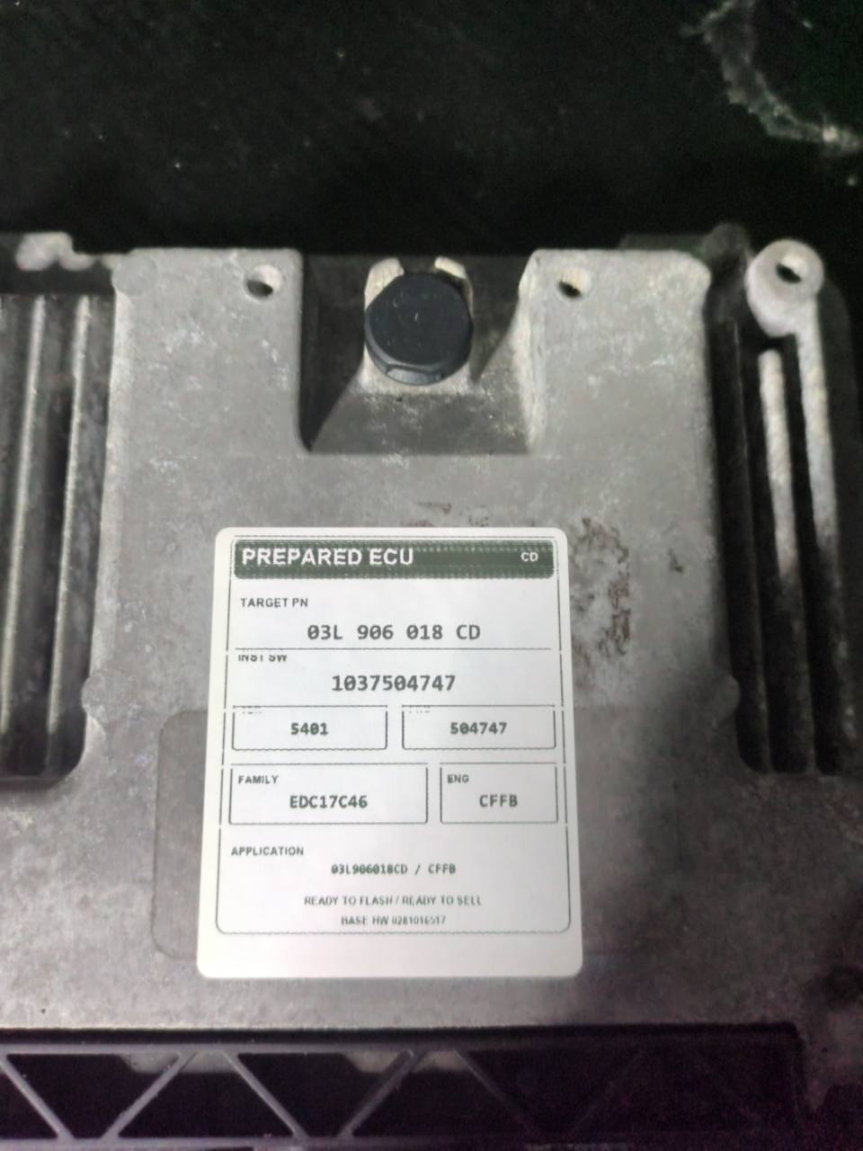 БЛОК КЕРУВАННЯ ДВИГУНА ECU BOSCH 03L906018CD 0281016517 IMMO ВИКЛЮЧЕНИЙ 
