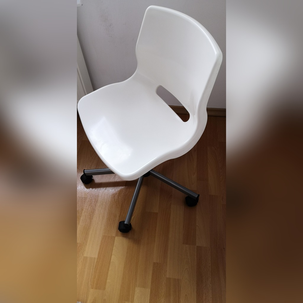 Krzeslo Obrotowe Ikea Snille Biale Cena 50 00 Zl Katowice Allegro Lokalnie