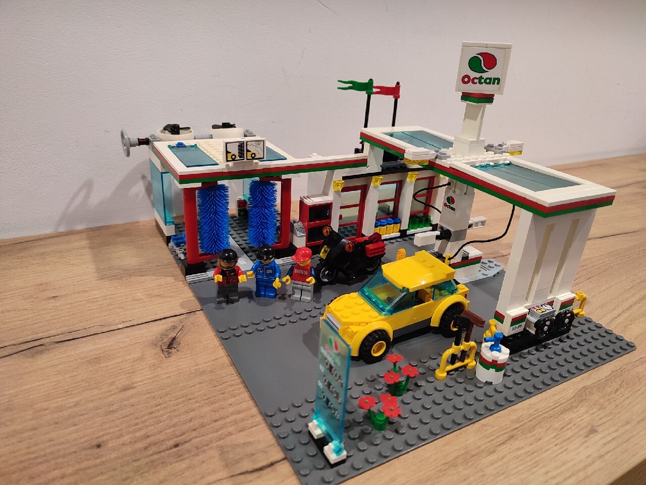 Lego 7993 shop
