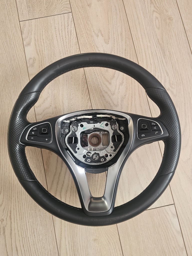 MERCEDES E-KLASA W213 КЕРМО MULTIFUNCYJNA A0004607103 