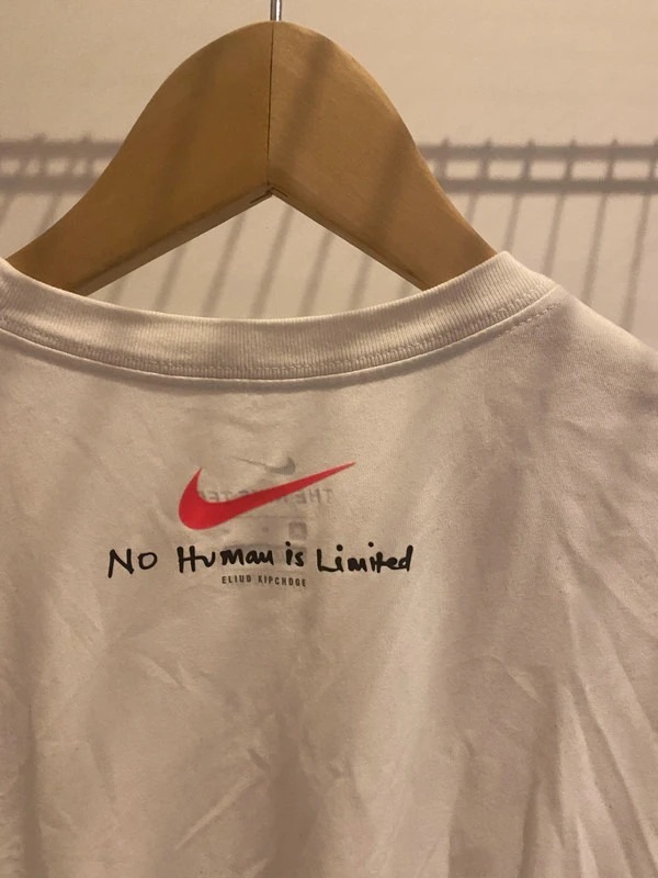 Zdjęcie oferty: Koszulka Nike rozm. M