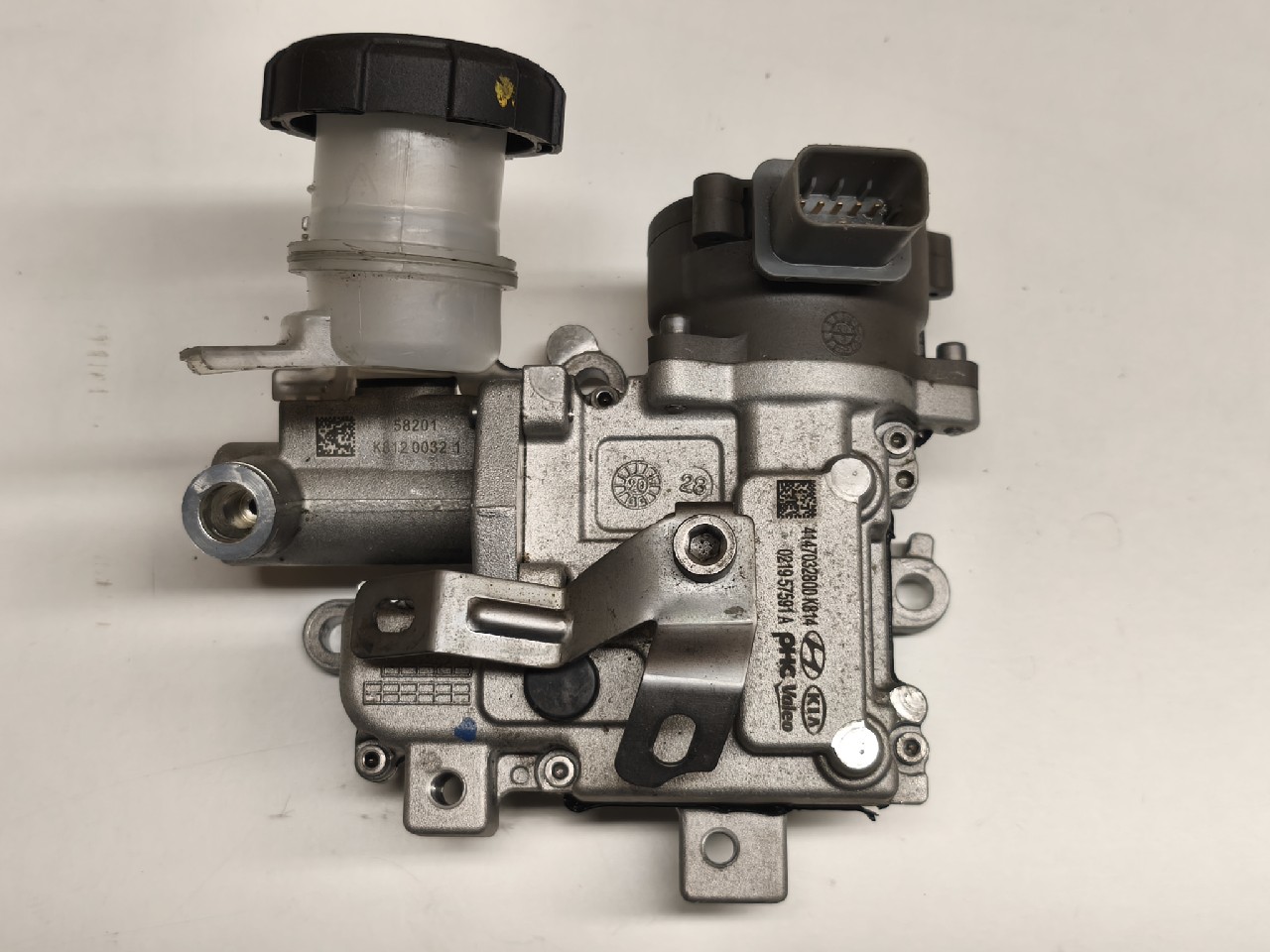НАСОС СЦЕПЛЕНИЯ TUCSON IV CEED X-CEED 4147032800 
