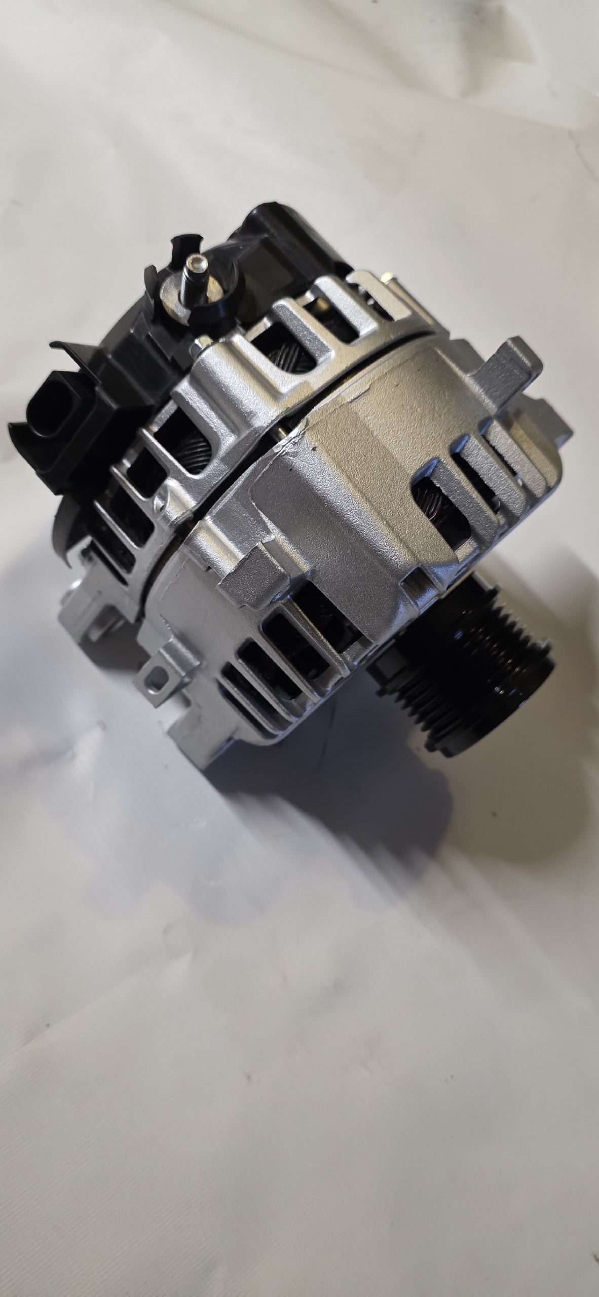 ГЕНЕРАТОР FORD 2.0 ECOBLUE CG25U042 GK2T-10300-CB ОРИГІНАЛЬНИЙ VALEO 