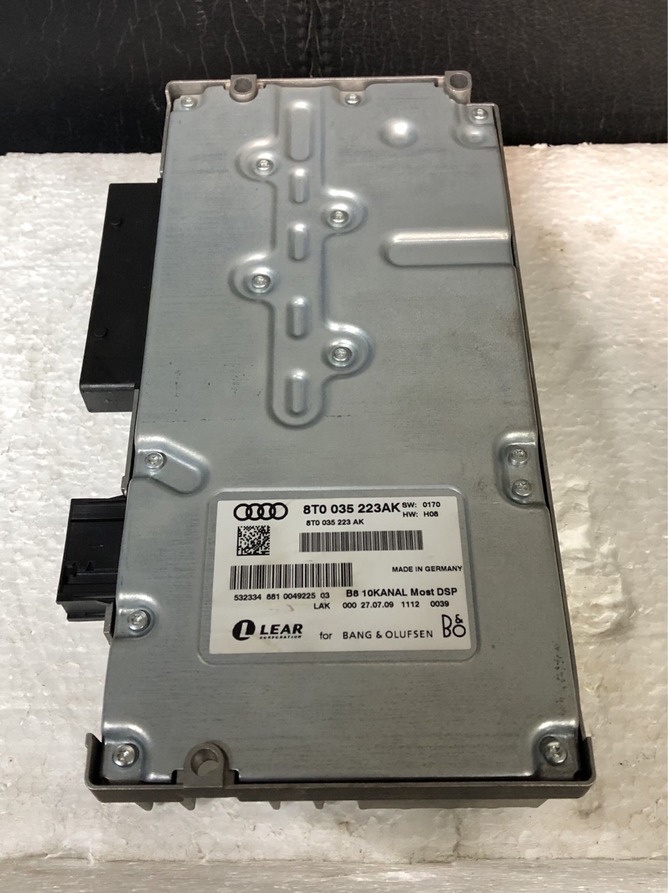 ПІДСИЛЮВАЧ BANG & OLUFSEN 8T0035223AK 
