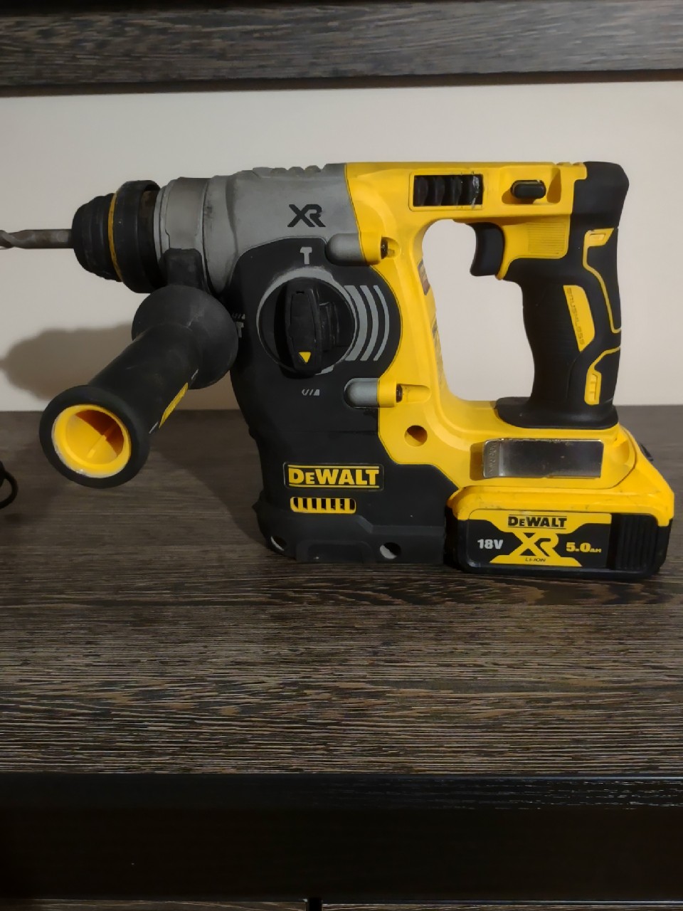 Mlotowiertarka dewalt dch 273 18v Dvizok