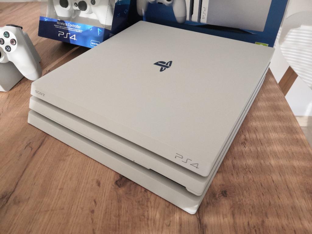 Licytacja Ps4 Pro 1tb Glacier White 2x Pad m Zdunska Wola Allegro Lokalnie