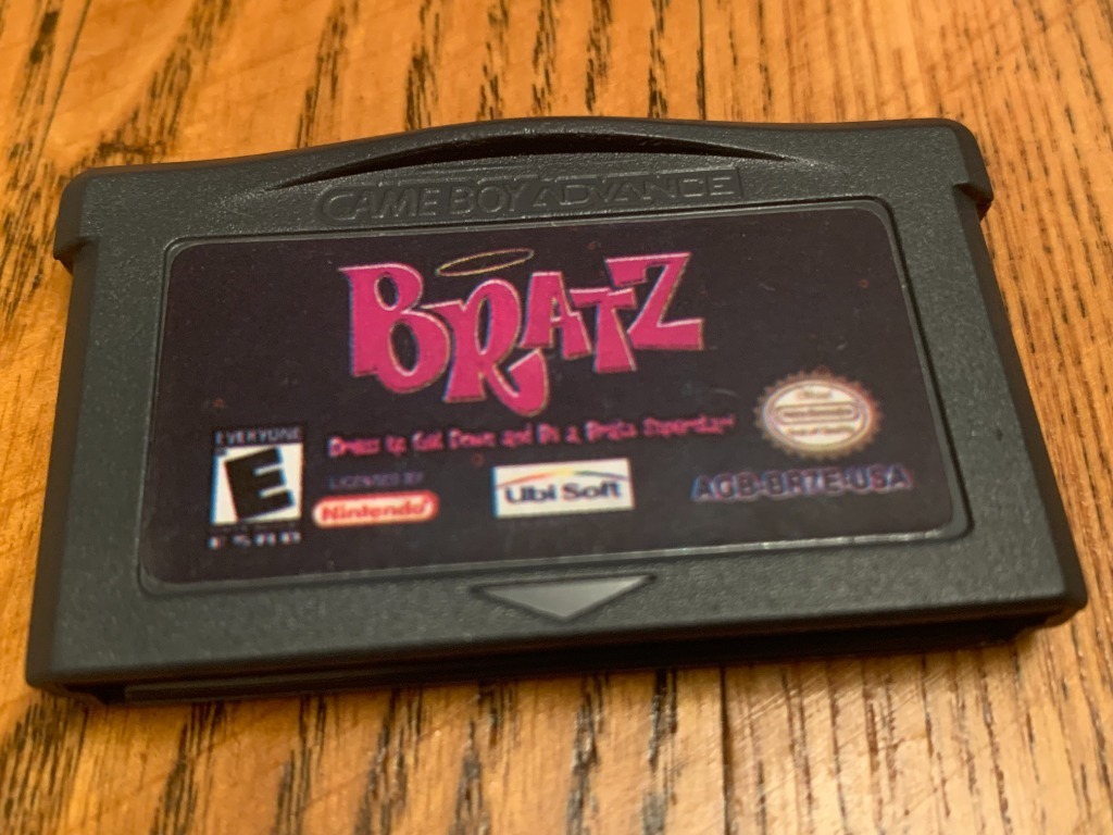 Bratz Game boy Advance Warszawa Licytacja na Allegro Lokalnie