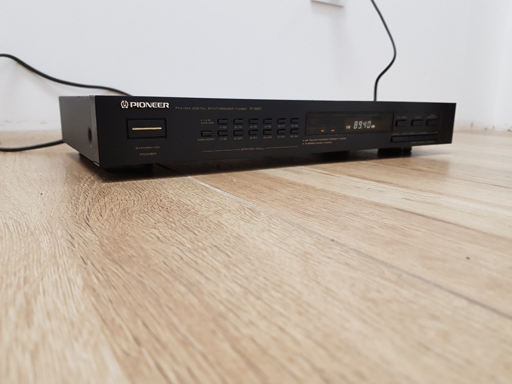 TUNER PIONEER F551 Dobra Licytacja na Allegro Lokalnie