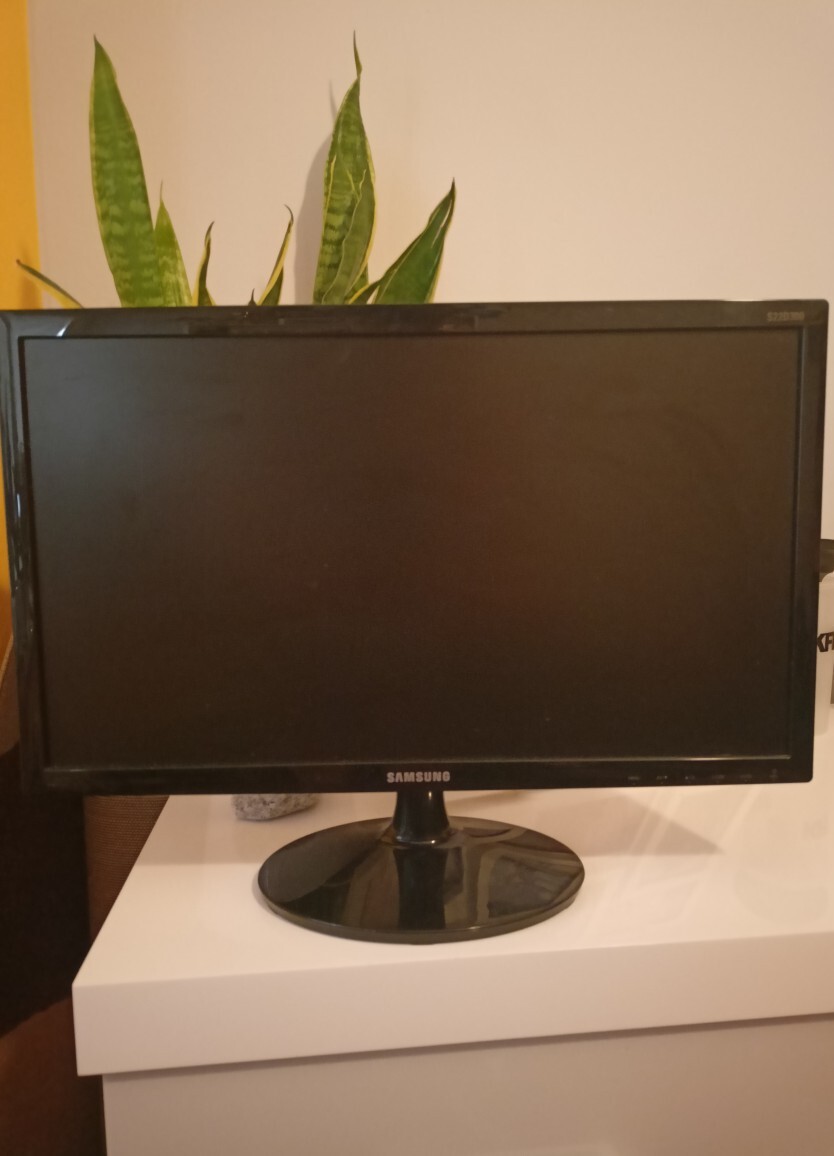 Monitor Samsung S22D300, 1920x1080px 22" Warszawa Kup teraz na