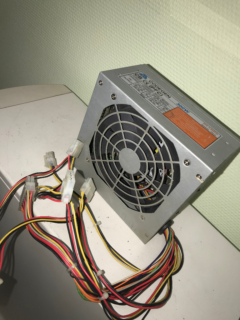 Zasilacz CODEGEN 300W MODEL 200X | Sadowie | Kup teraz na Allegro Lokalnie