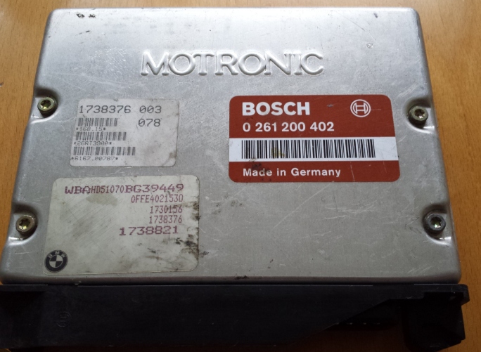 ECU ENGINE CONTROLLER BMW E34 E36, BOSCH 0 261 200 402, 0261200402