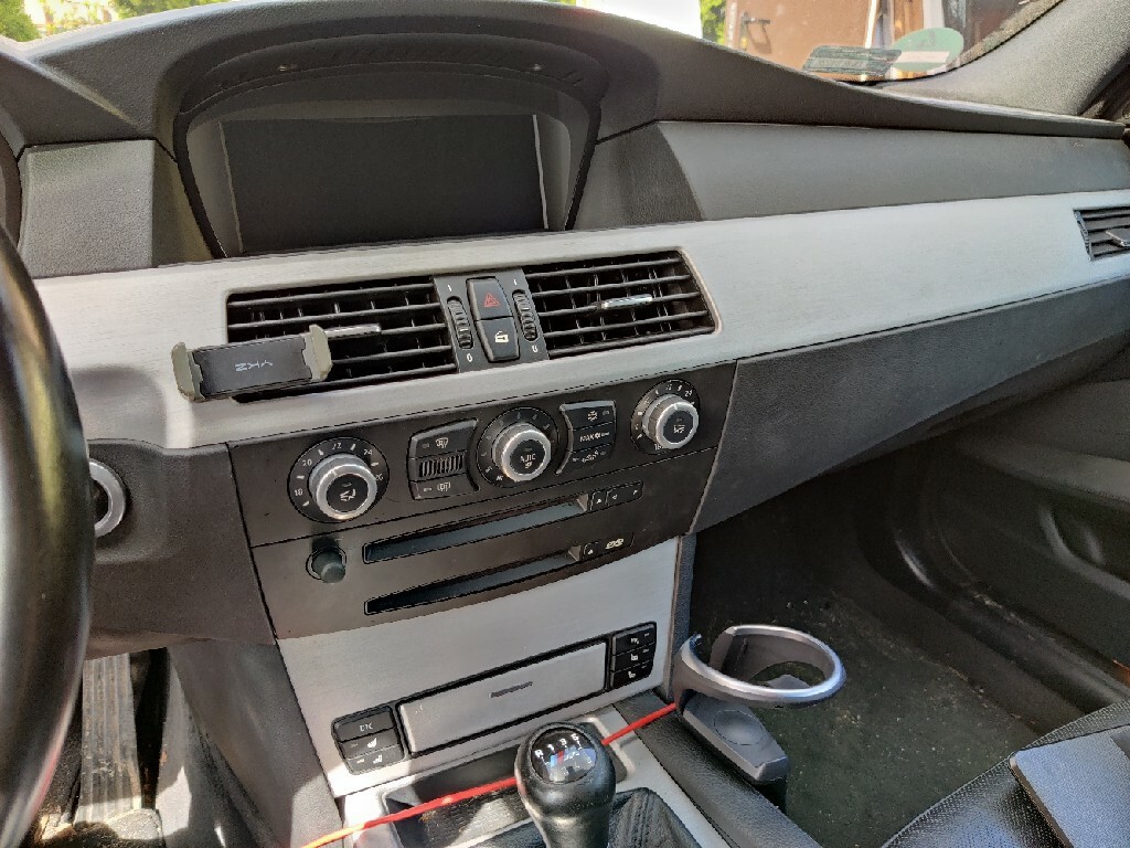 BMW E60 E61 uchwyt na kubki cup holder X1 Jeszkowice Kup teraz na