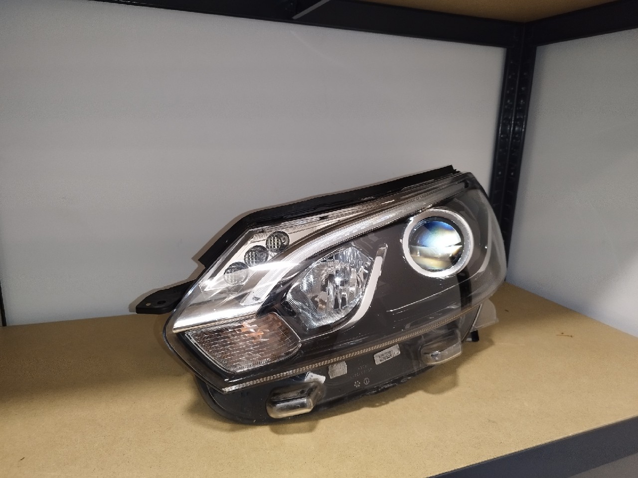 ФАРА TOYOTA OE PROACE II ЛІВИЙ ПЕРЕДНІЙ 9808589980 КСЕНОН 