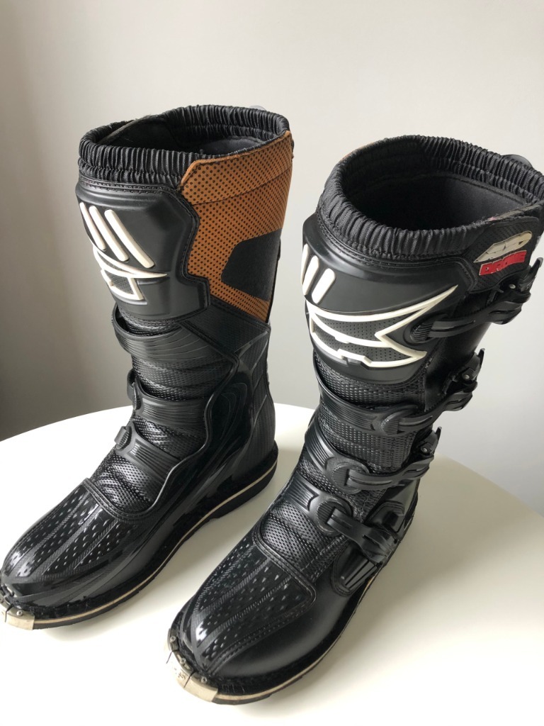 Axo drone cheap boots