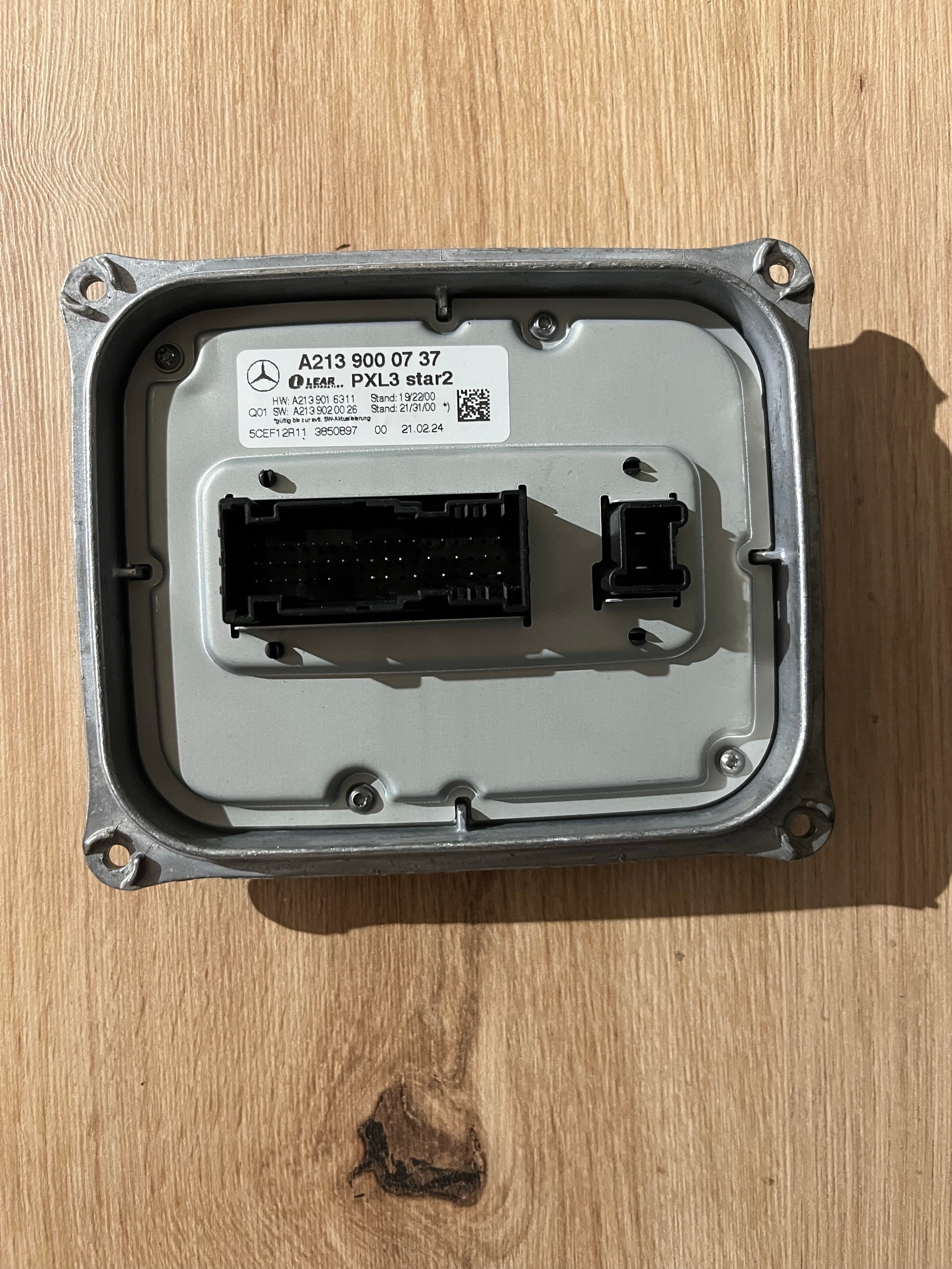 MERCEDES-BENZ OE A2139000737 ПЕРЕТВОРЮВАЧ МОДУЛЬ LED (СВІТЛОДІОД) ОРИГІНАЛ 