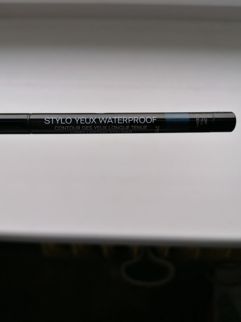 Chanel Stylo Yeux Waterproof Wodoodporna Konturówka Do Oczu 0,3G 102 Beryl  - Opinie i ceny na