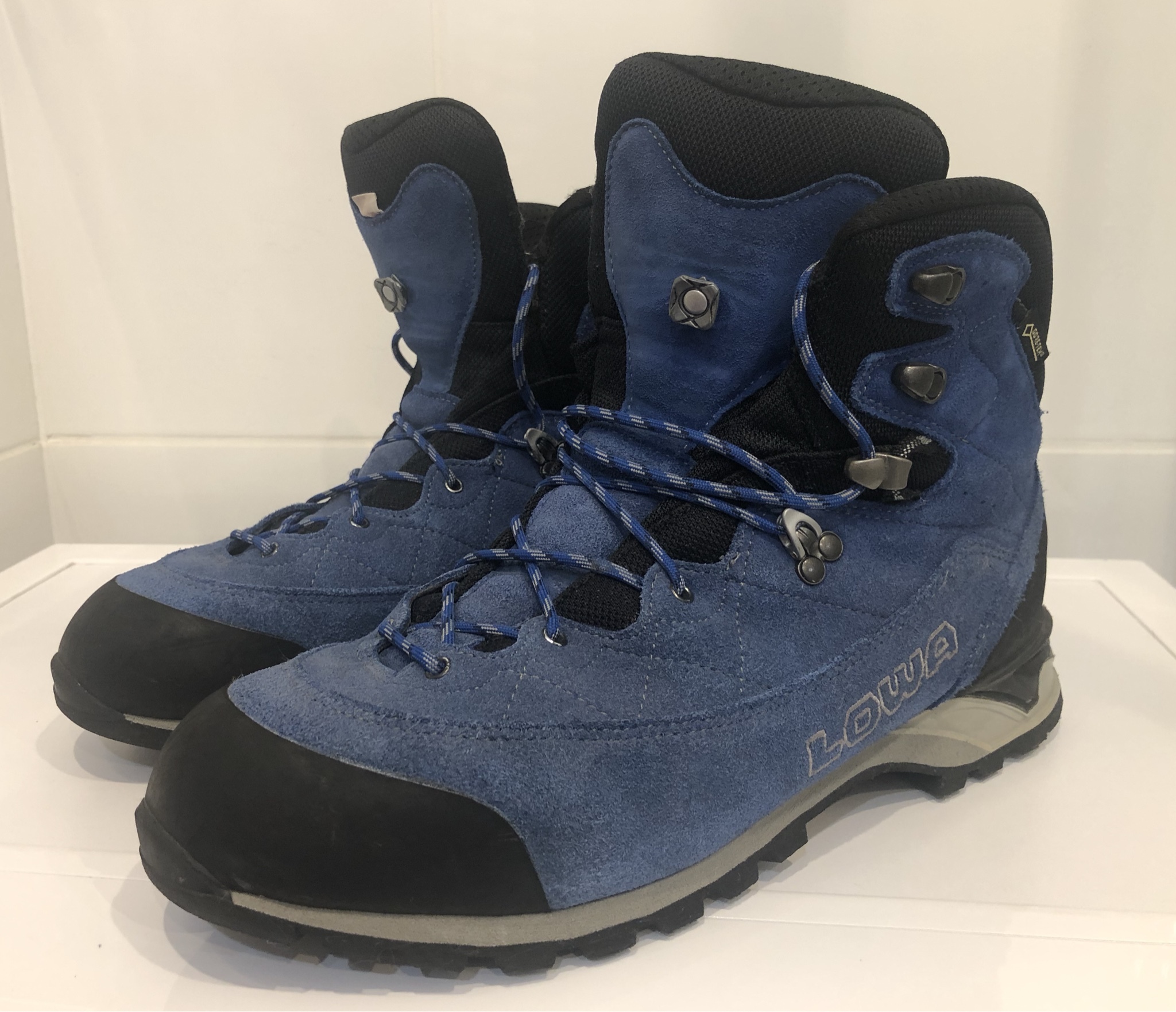 Lowa laurin store pro gtx