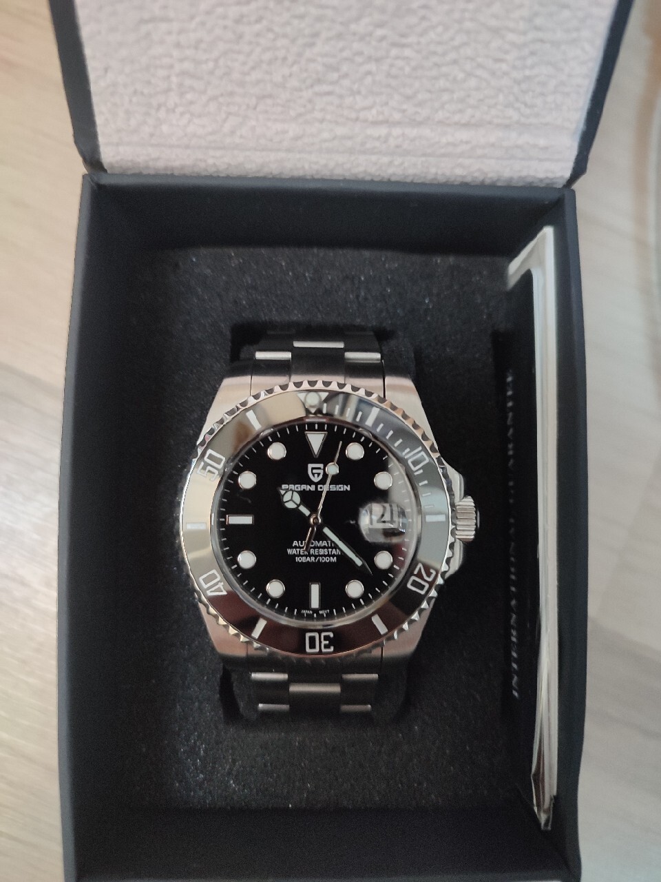 Pagani design submariner