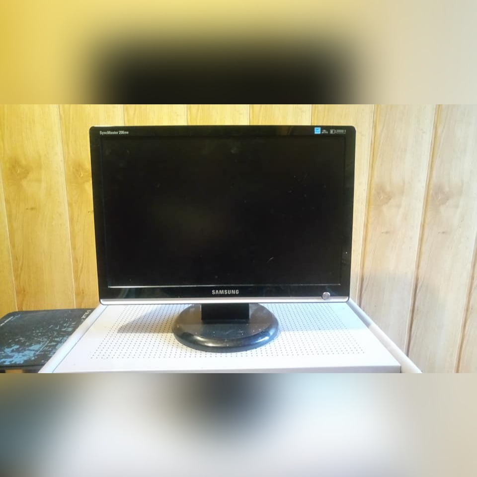 Monitor Samsung SyncMaster 206BW | Szarłata | Licytacja na Allegro Lokalnie