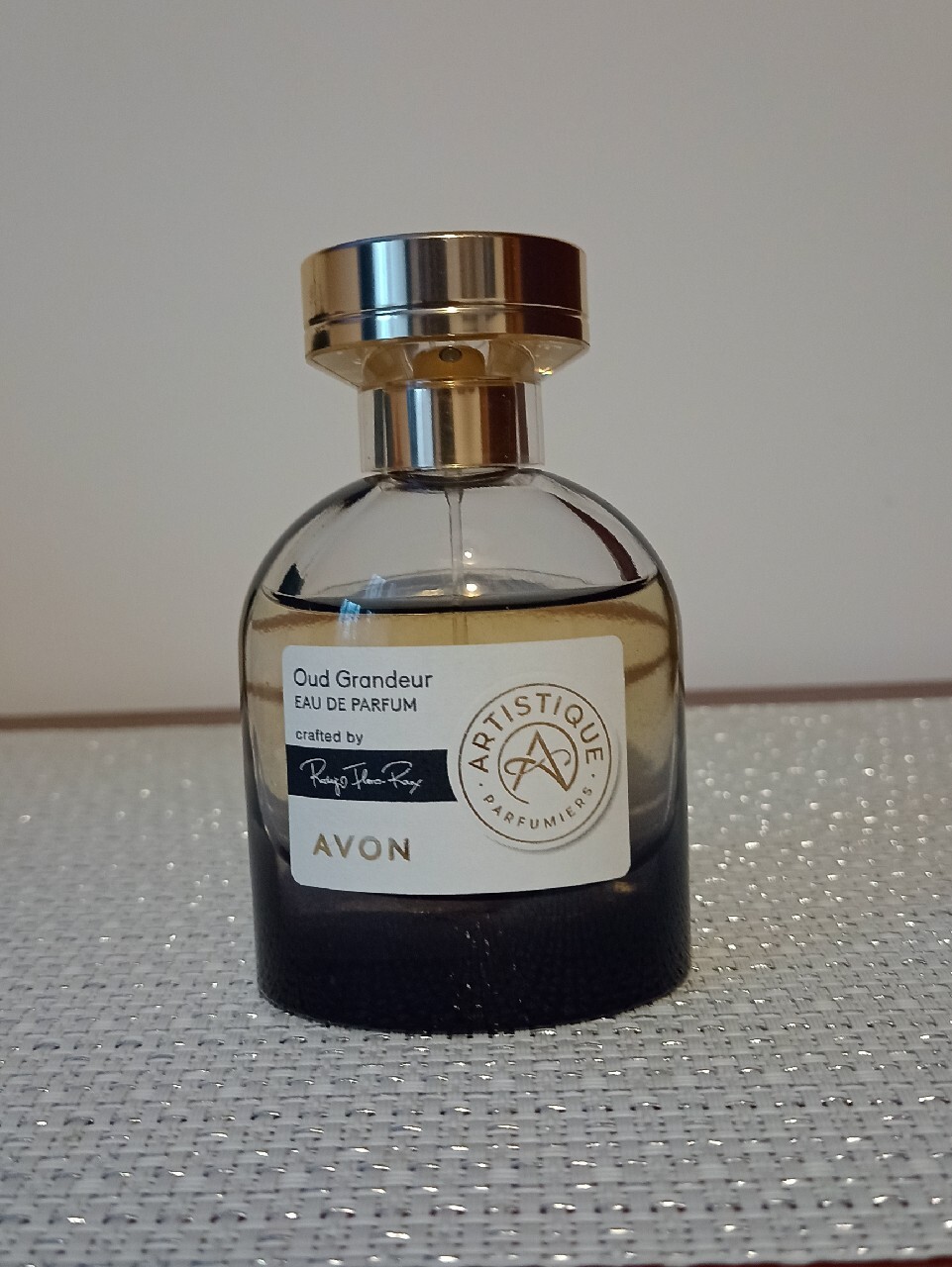 Woda perfumowana Avon Artistique Oud Grandeur | Szebnie | Kup teraz na ...