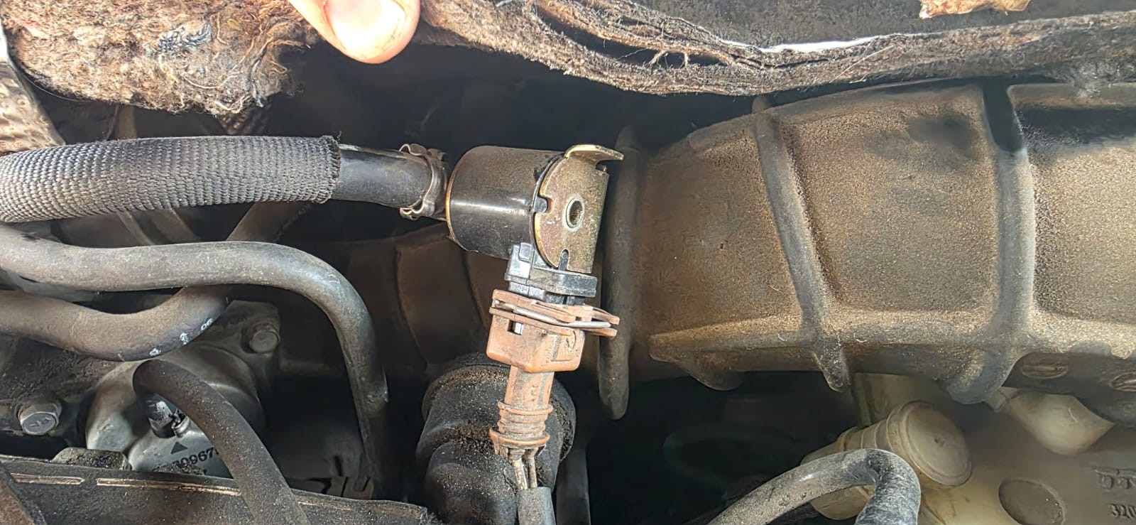 КЛАПАН PODCISNIENIA, ELEKTROКЛАПАН RENAULT 2.0 ТУРБО 7700115002 