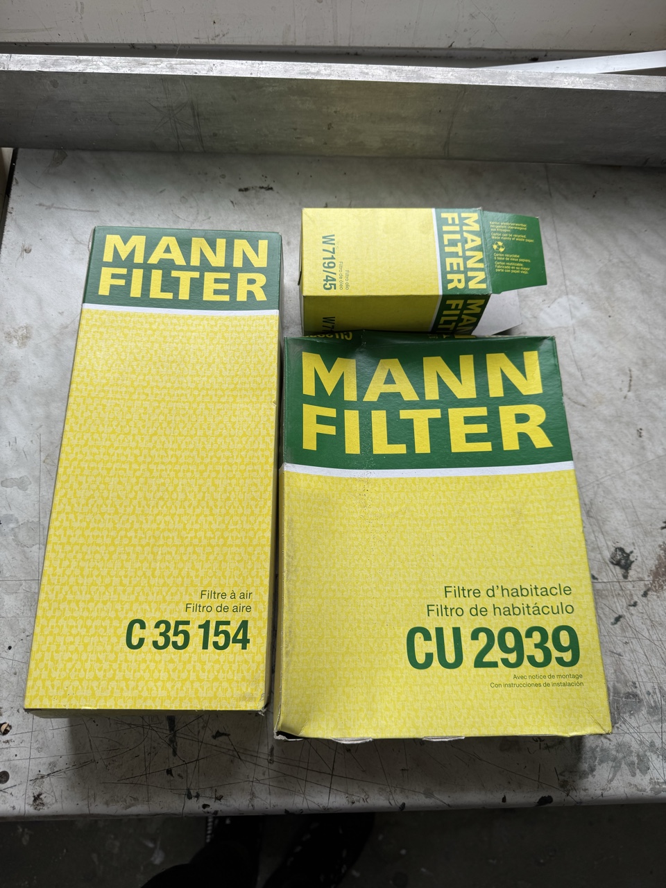 КОМПЛЕКТ ФИЛЬТРОВ MANN 1.8 2.0 TSI - НОВОЕ | CU35154 / CU2939 / W719/45 