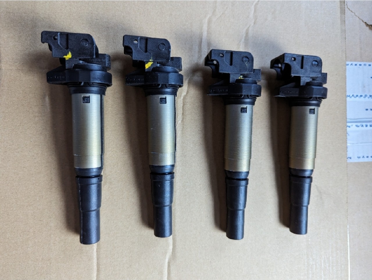 OE КОТУШКОЮ ЗАПАЛЮВАННЯ КОМПЛЕКТ 4 ШТУКИ CITROEN/BMW/PEUGEOT 597091 
