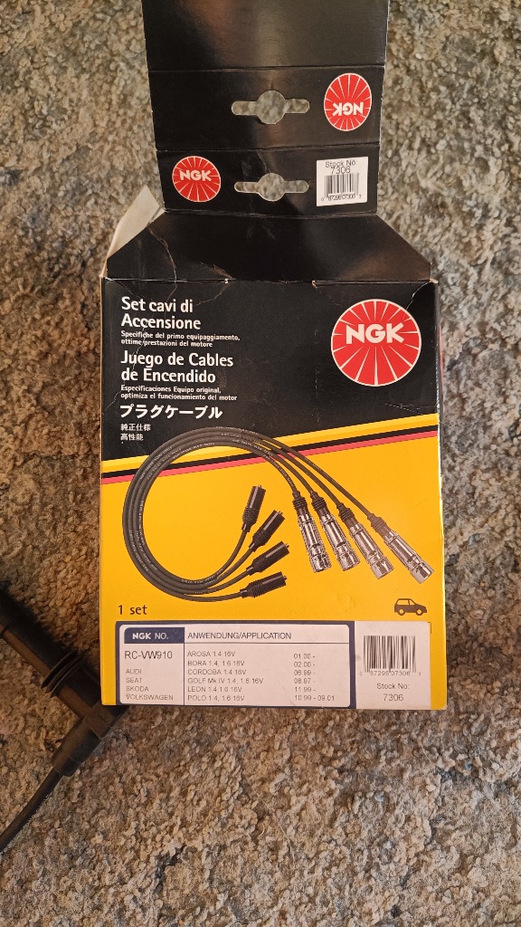 ПАТРУБКИ ЗАПАЛЕННЯ NGK RC-VW910 7306 
